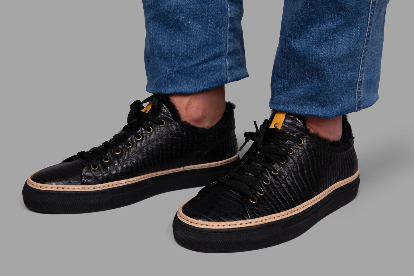 STEEN | Black Sneakers w/ Black eco-fur