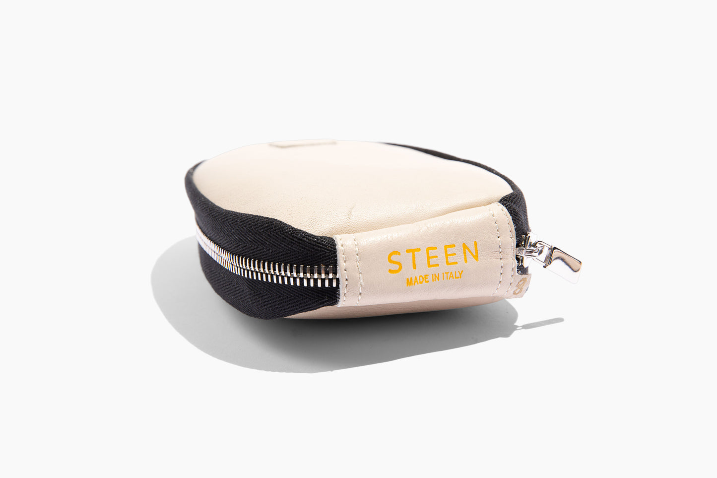 Luxury Cream leather pouch. Foldable travel slipper. Handmade in Italy.