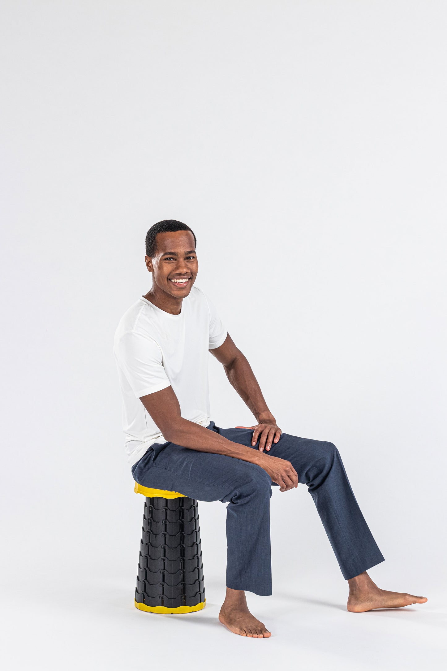 STEEN Telescoping Portable Folding Stool