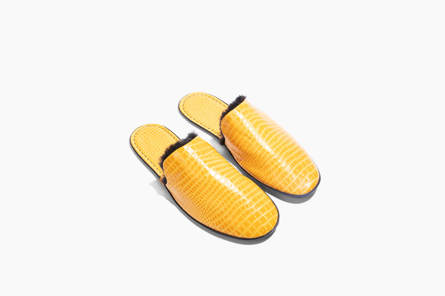 STEEN | luxury travel leather foldable slipper men's fashion