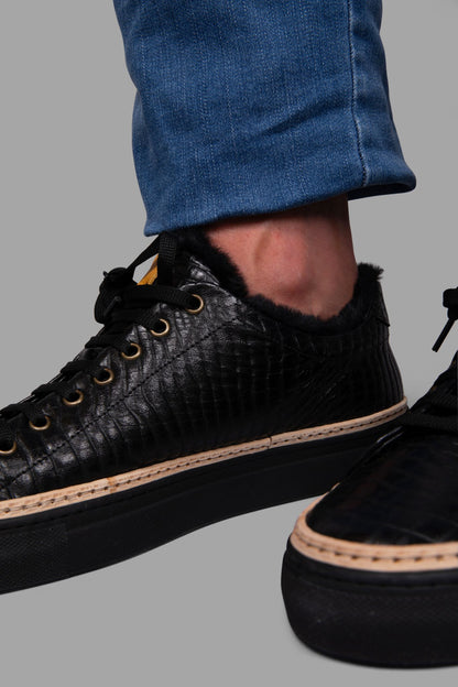 STEEN | Black Sneakers w/ Black eco-fur
