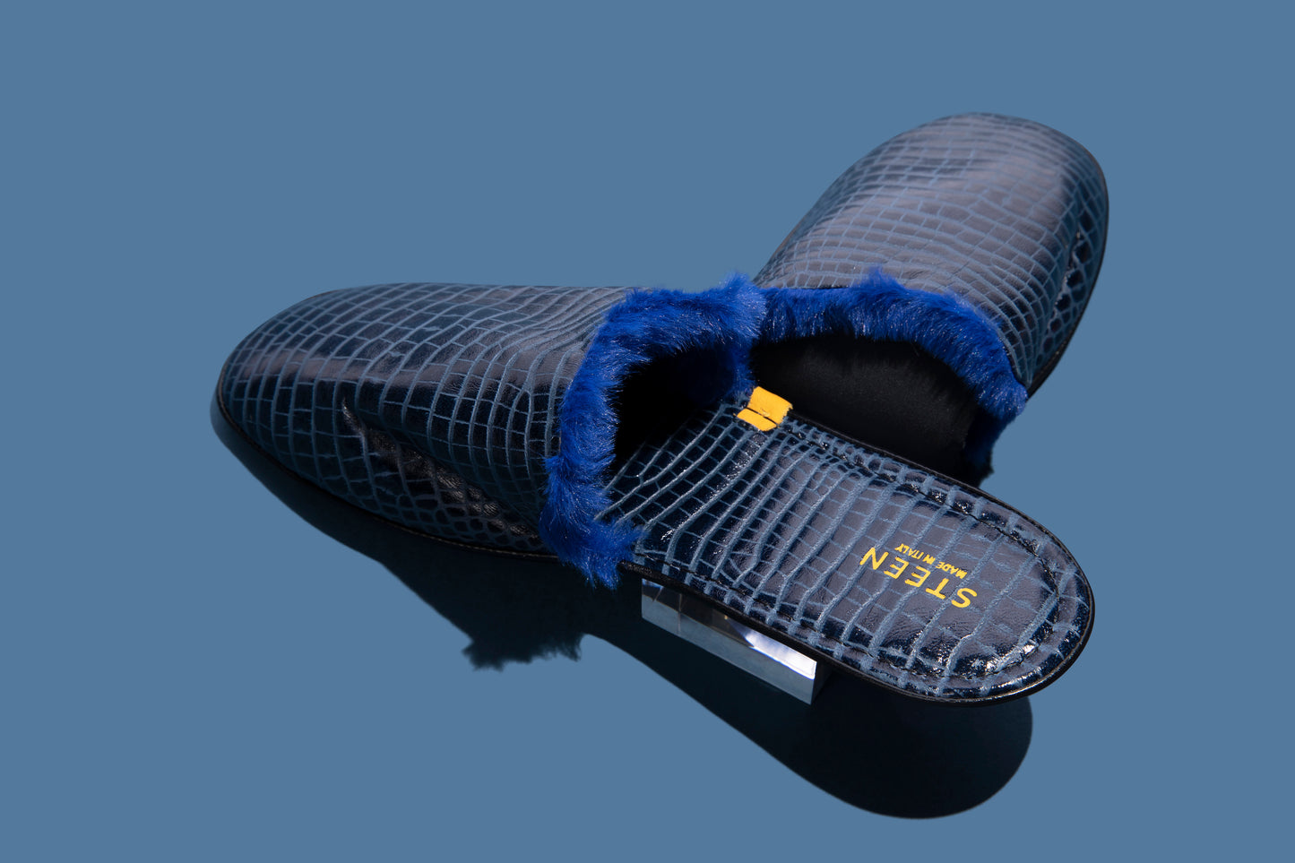 STEEN | luxury leather foldable travel slipper mens fashion