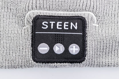 STEEN Music Beanie with Integrated Headphones Unisex